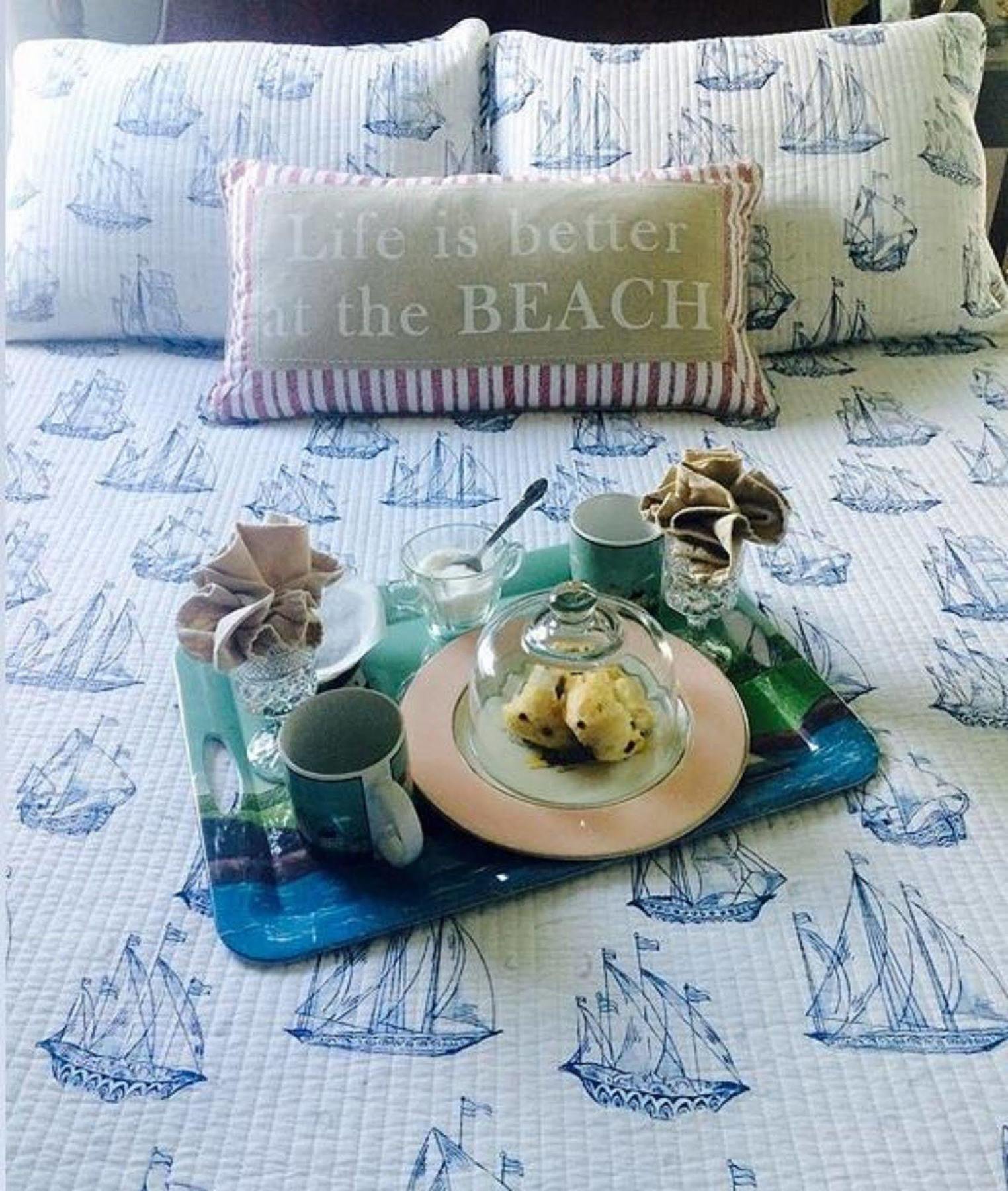The Bella Ella Bed And Breakfast Canandaigua Bagian luar foto