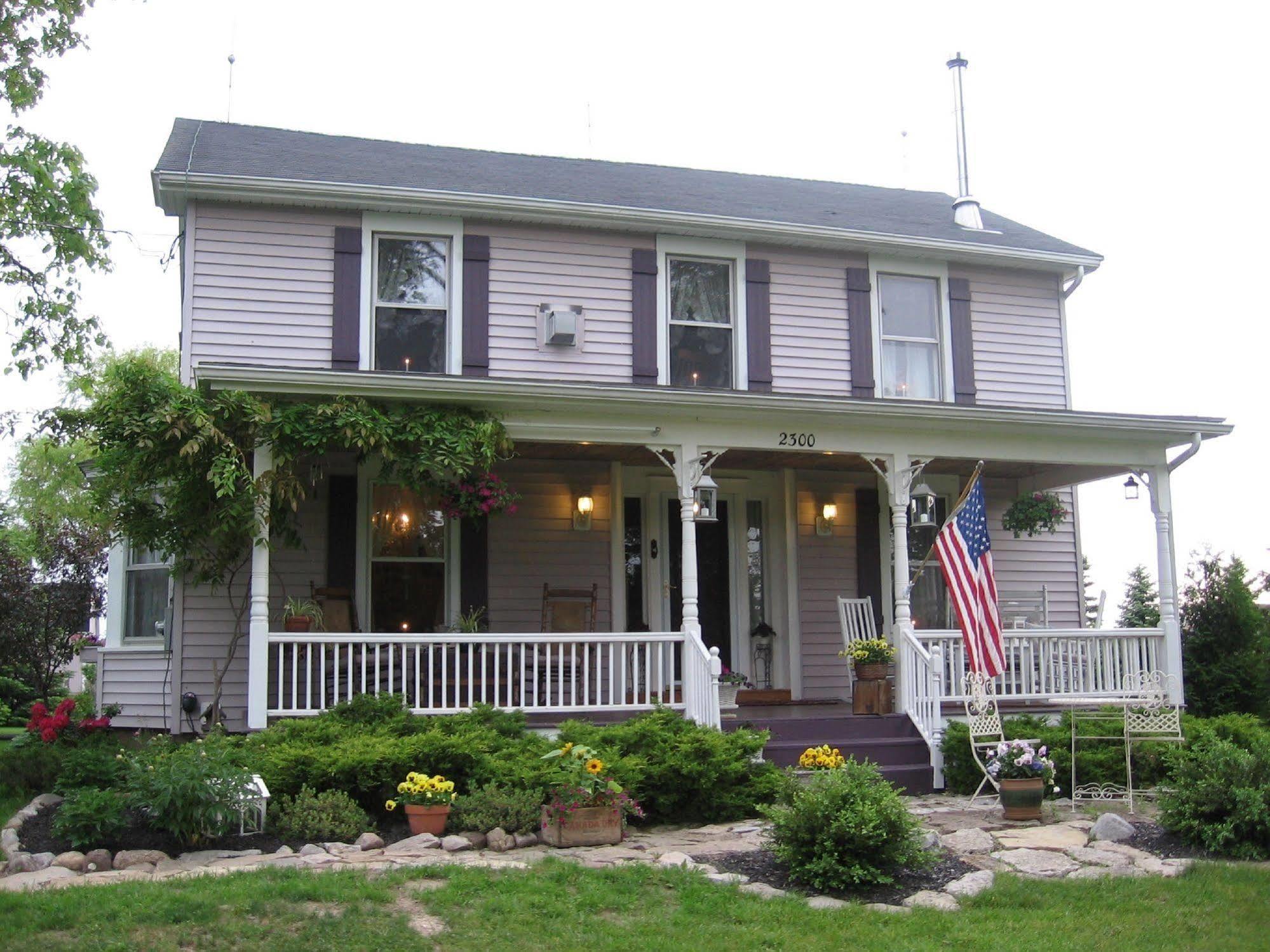 The Bella Ella Bed And Breakfast Canandaigua Bagian luar foto